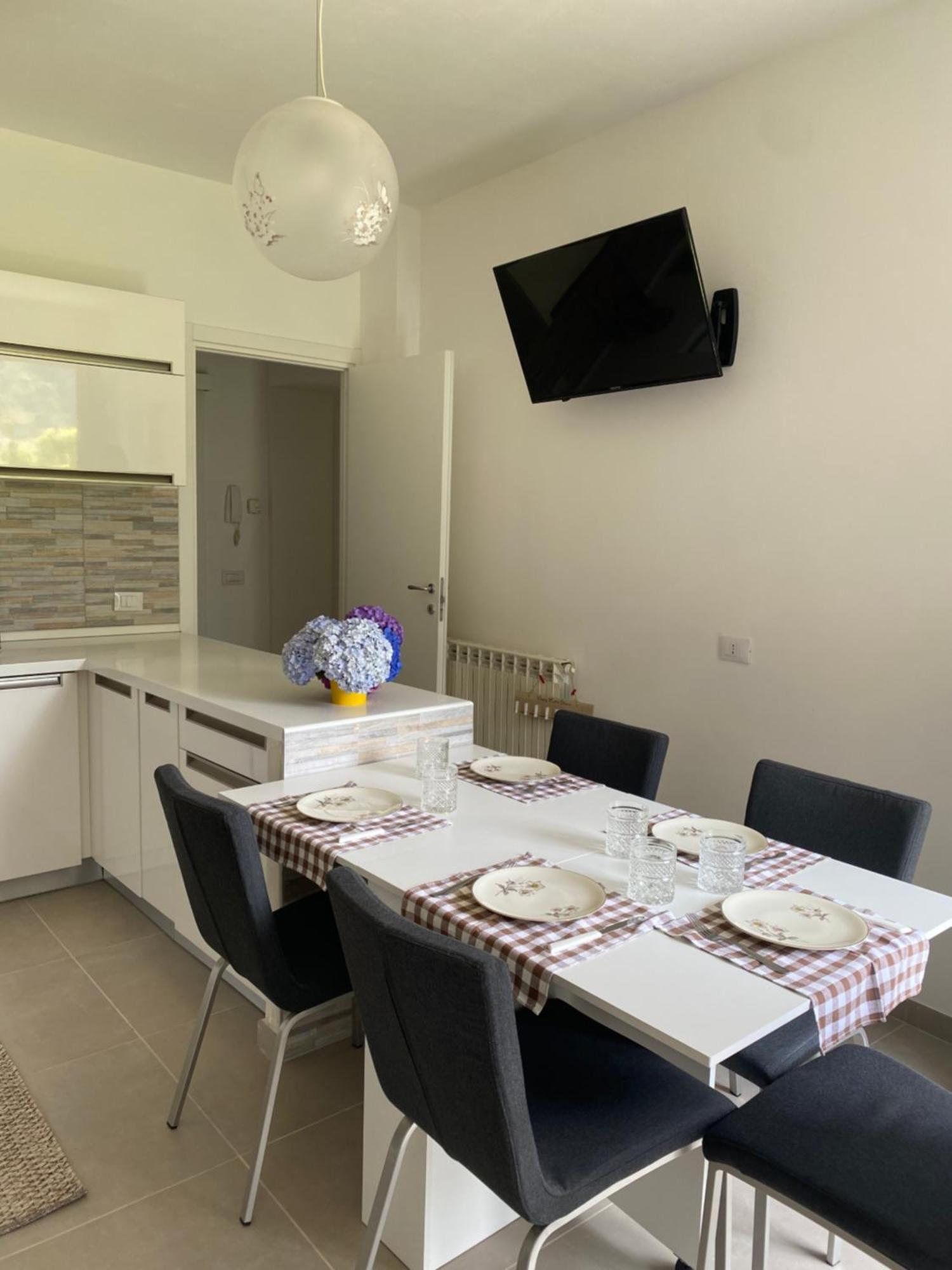 Luna Apartment Verbania Zewnętrze zdjęcie